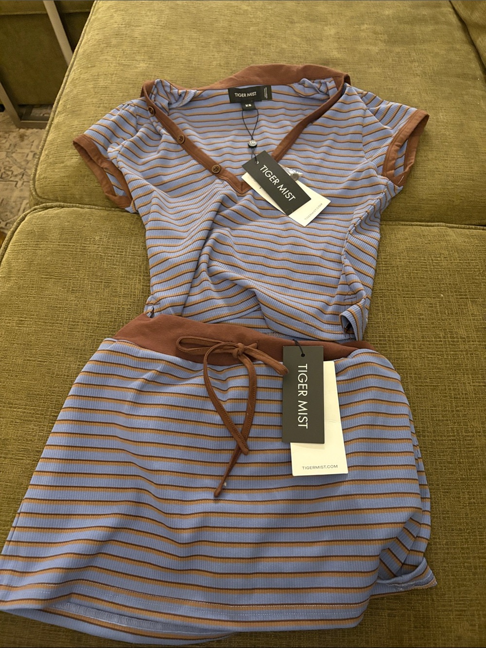 Tiger Mist striped set